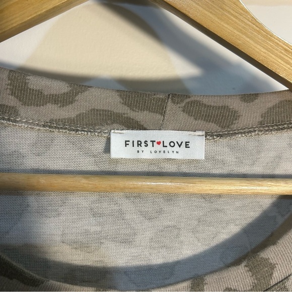 First Love Lightweight Leopard Plus Size Sweater - Picture 9 of 9